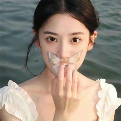 女演员